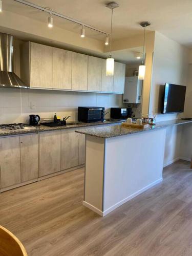 Elegancia y Confort Urbano in Barrio Alto Padilla