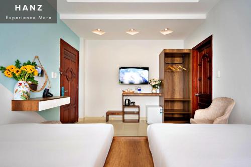 HANZ Vivianne Boutique Hotel - Tap to explore photos