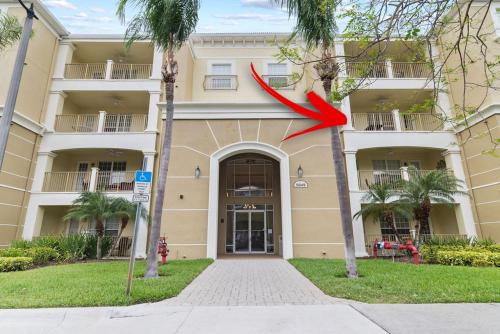 Marvel-Themed, Spacious Condo Near OCCC, Sea World, Disney, and Universal with Extra Amenities 2