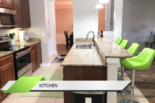 Marvel-Themed, Spacious Condo Near OCCC, Sea World, Disney, and Universal with Extra Amenities 5