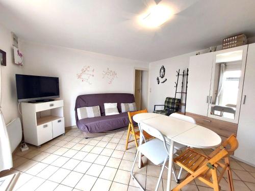 Appartement Royan, 2 pièces, 4 personnes - FR-1-550-75 - Location saisonnière - Royan