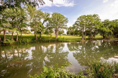 Unit 311 - The Cielo 1 Bed - Cation on the Guadalupe in New Braunfels, USA