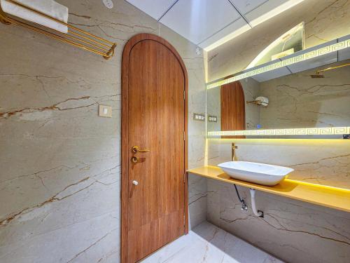 Hotel Nova Bliss, Rajkot (Foto 9)
