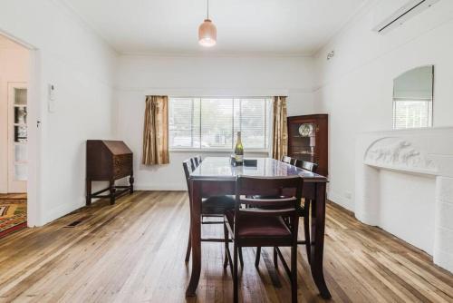 設施, Yarraville Garden Large home with yard and parking in 亞拉維爾