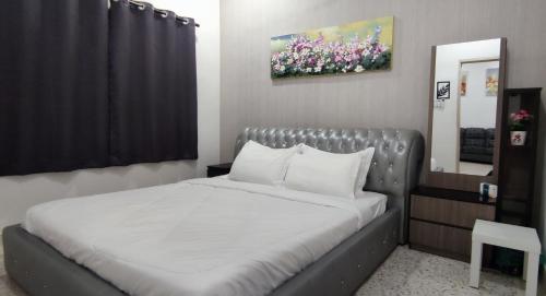 LittleBee Homestay KT