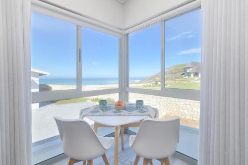 Cliff Haven, Struisbaai (foto 6)
