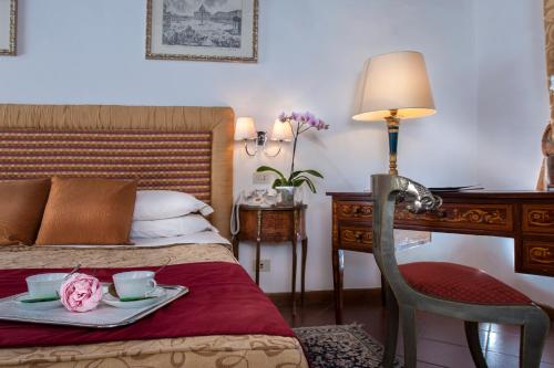 Antico Albergo del Sole al Pantheon, Rome (photo 3)