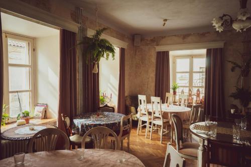 مطعم, Amante Boutique in كوريسار