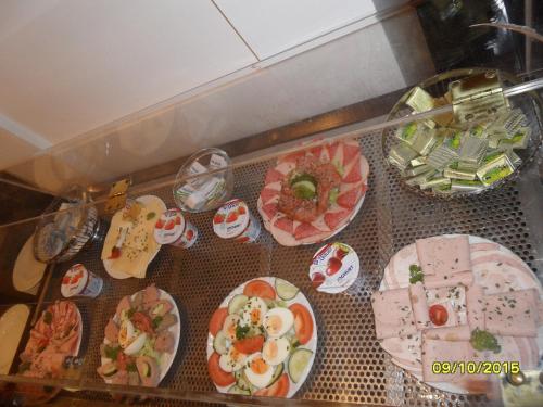 Wiking Hotel - image 2