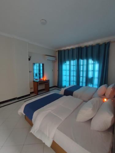  Two-Bedroom Apartment  image 10