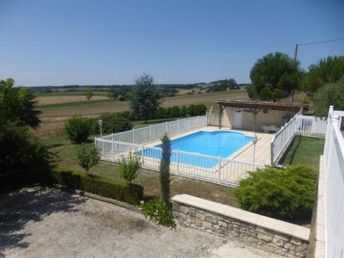 VILLA QUERCY PERIGORD 19 PERSONNES