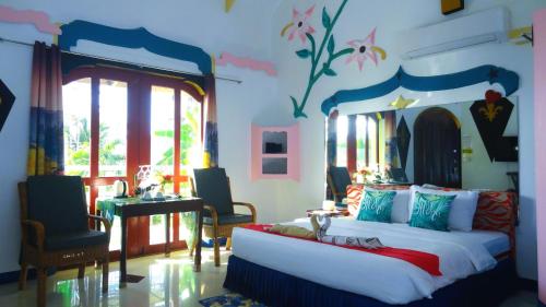 room detail thumbnail 2