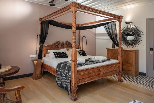 Vranas Ambiance Hotel - image 11