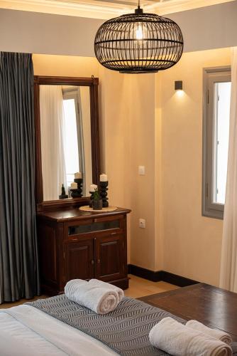 Superior Double Studio with Balcony image 6