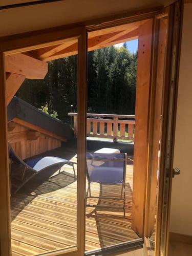 Chalet Holtanna near Restaurant Le Petit Coq