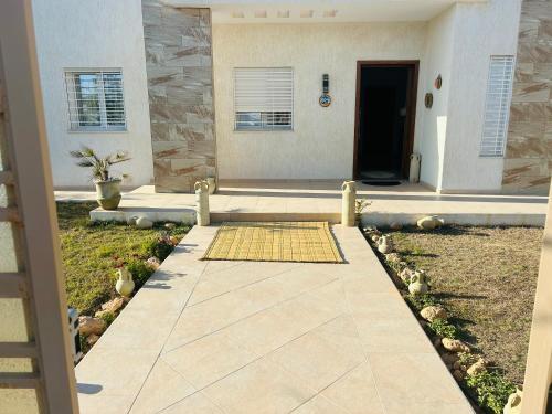 Villa Shams - with Pool