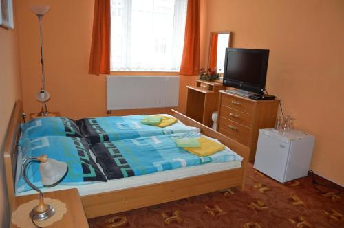 Hotel Paradise in มาเรียนสเก้