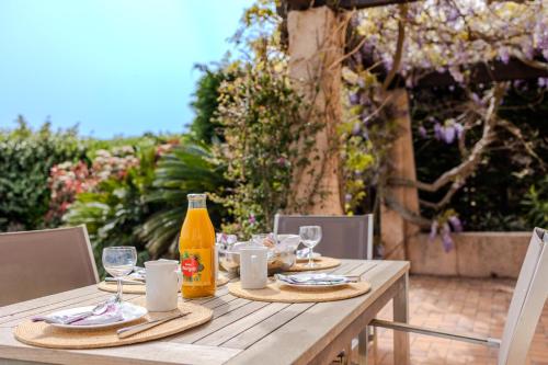 balcon/terrasse, Provenzalisches Haus Homard - mit privatem Garten und Meerblick by Riviera HomeLife in La Bastide d'Agay