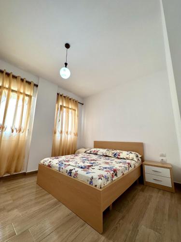 Lovely 2-Bed Apartment in Gjiri i Lalzit