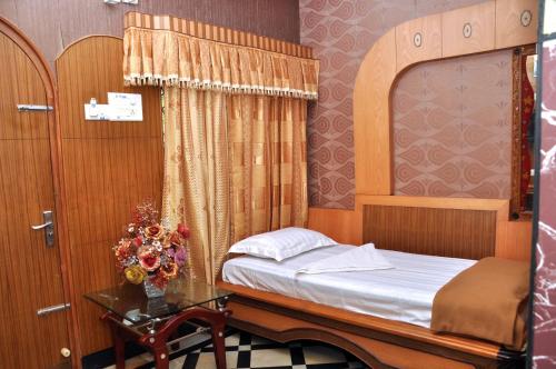 Hotel Shri Swarna's Palace - A Business Class Hotel