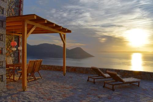 Mystic Mani gîte à louer Dhriálion