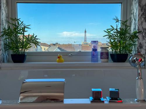 The Chatwal Boutique Hotel - image 8