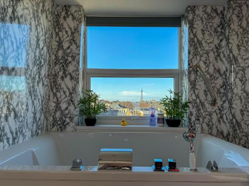 The Chatwal Boutique Hotel - image 5