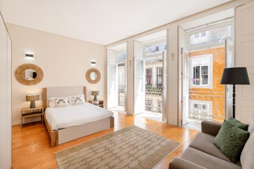 VIVA Three Magi Residence, Porto