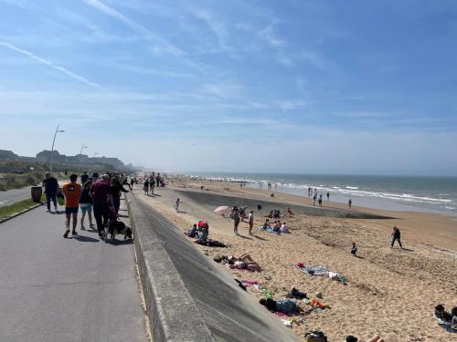 Les Frimousses Les Frimousses