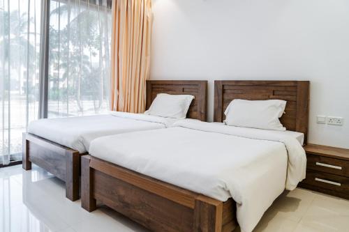 Two-Bedroom Apartment image 4
