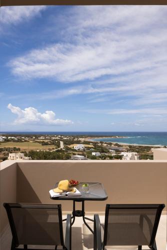 Olive Vista Suites - Απείραθος