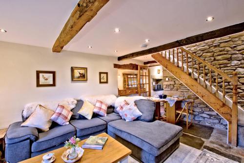 Westside Cottage, Newby Yorkshire Dales National Park 3 Peaks and Near the Lake Disrict, Pet Friendly