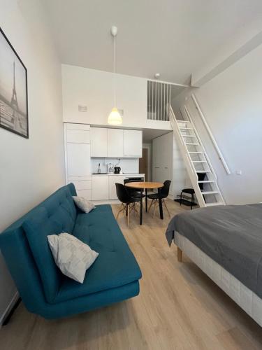 Scandinavian loft 1BR apartment near city centre