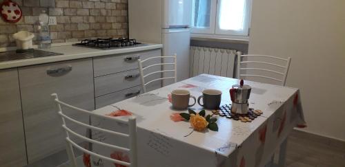  Casetta Monterano, Ferienwohnung in Canale Monterano