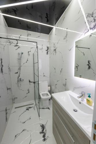 Jacuzzi & luxury house