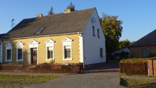 B&B Krausnick - Ferienwohnung Wunderlich - Bed and Breakfast Krausnick