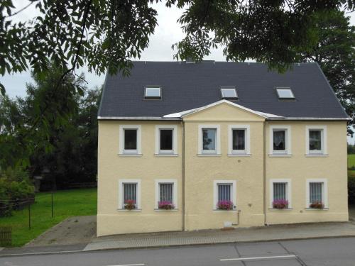 Haus Niemann Ferienwohnungen - Apartment - Deutscheinsiedel