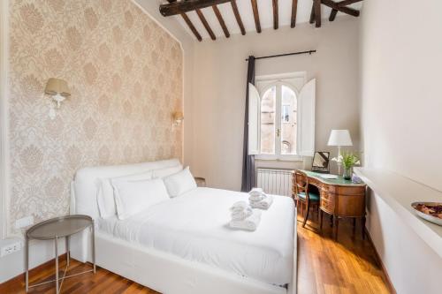 Gn Suite Oro, Roma