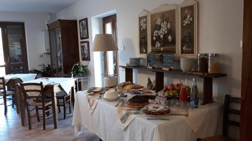 餐飲選擇, Agriturismo Casale Tozzetti in 諾西亞