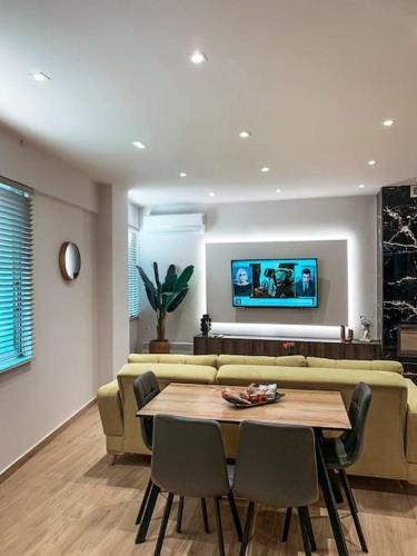Iris Apartment I Livadeia in Livadia (Voiotia)