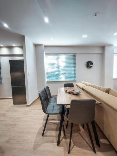 Iris Apartment I Livadeia in Livadia (Voiotia)