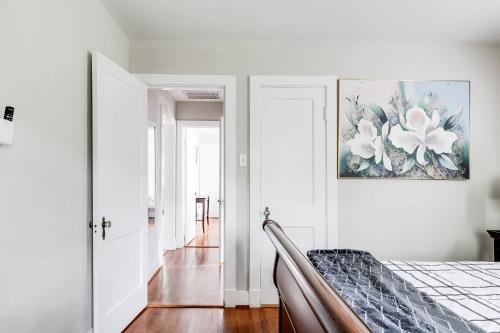4A Gem in Central location Scotts Addition in Richmond, USA