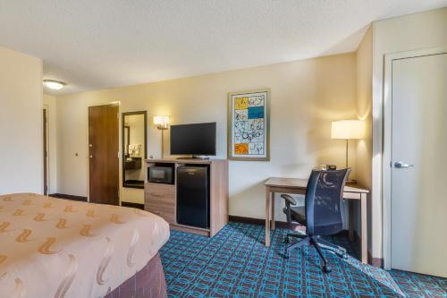 Fairfield Inn & Suites Sandusky - image 6