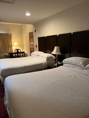 Sutton Inn in Elkton, USA