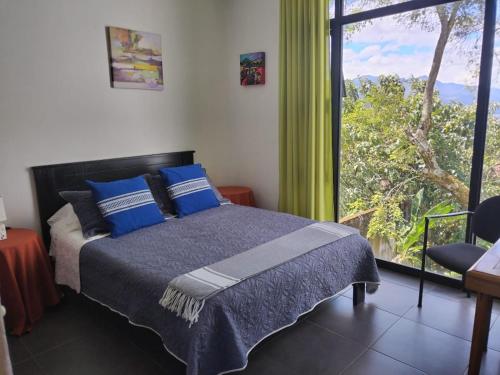 Double Room image 1