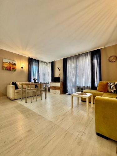 Blue Marine - Daneli Apartment in 內塞伯爾市中心