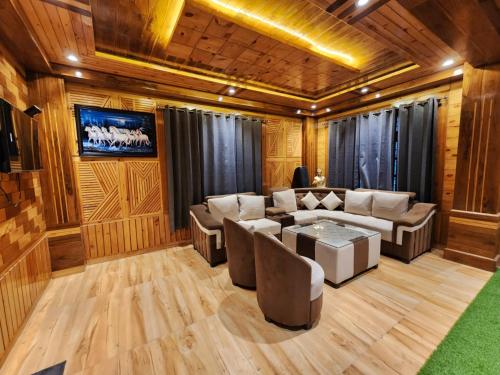 Hotel Ranveer Palace in Narkanda