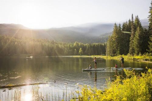 Bear Lodge, Whistler Village - Spectacular Location on Village Stroll, Designer Remodel in Whistler, Canada