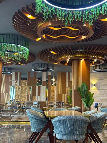 Restaurant, Hotel Tourmaline Peshawar in Peshawar