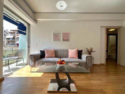 A7 Luxury Apartment Thisseo Acropolis, Афины